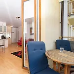 アパート Center By Renters