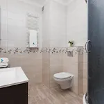 Center By Renters * シフィノウイシチェ