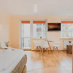 Center By Renters *